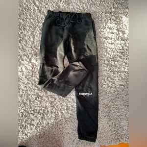 ESSENTIALS Sweatpants